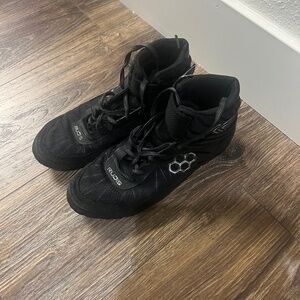 Rudis wrestling shoes size 8